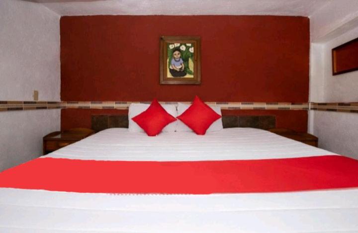Hotel Real Cortes Минераль-дель-Монте Экстерьер фото