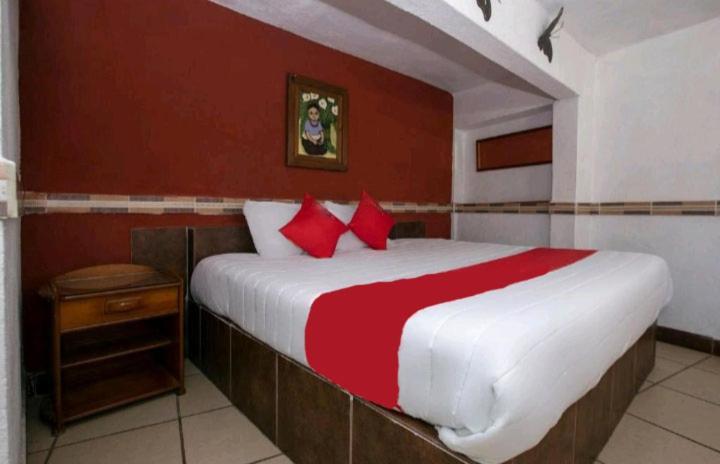 Hotel Real Cortes Минераль-дель-Монте Экстерьер фото