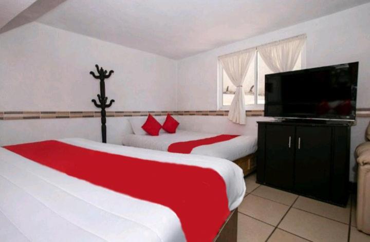 Hotel Real Cortes Минераль-дель-Монте Экстерьер фото
