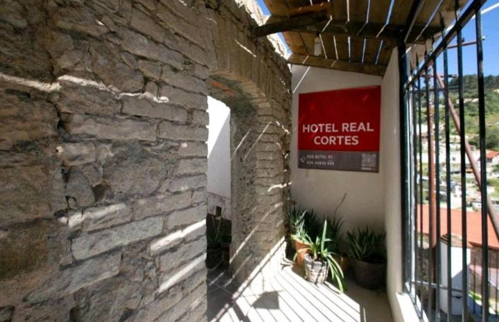 Hotel Real Cortes Минераль-дель-Монте Экстерьер фото